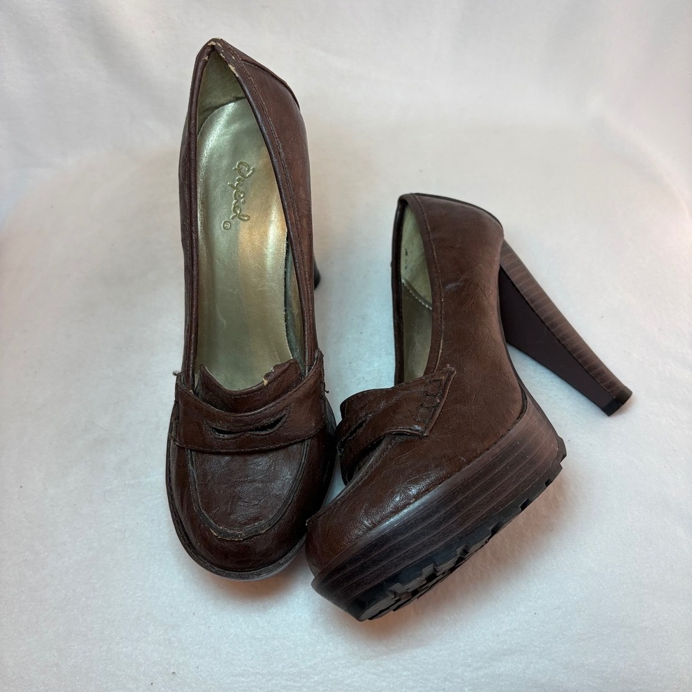 Qupid Brown Platform Penny Loafer Heels Lug Sole Chunky High Heel Shoes Size 6